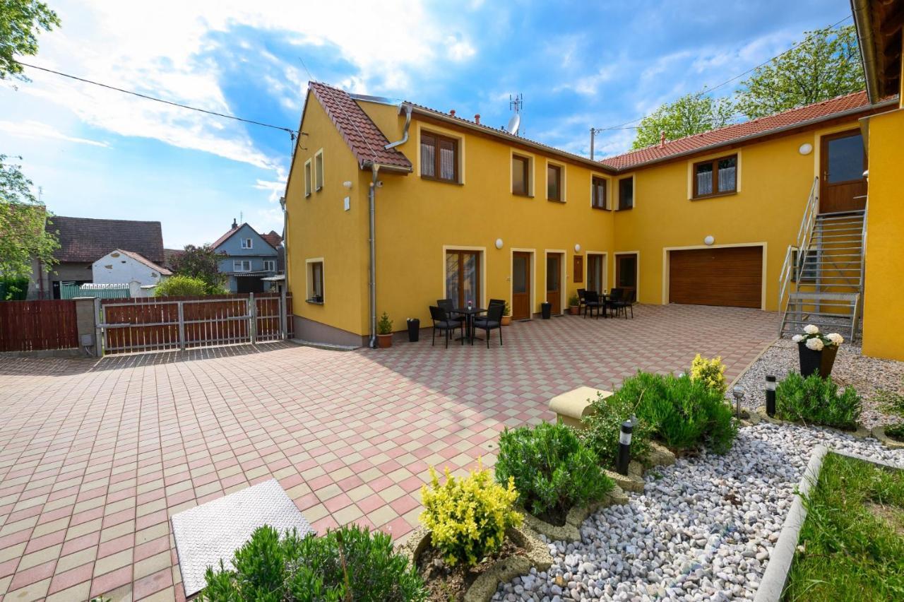 Apartmany Zavetri Losina Exterior foto